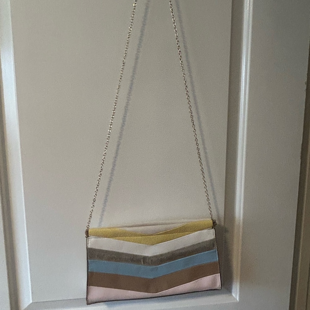Fun shoulder or clutch bag